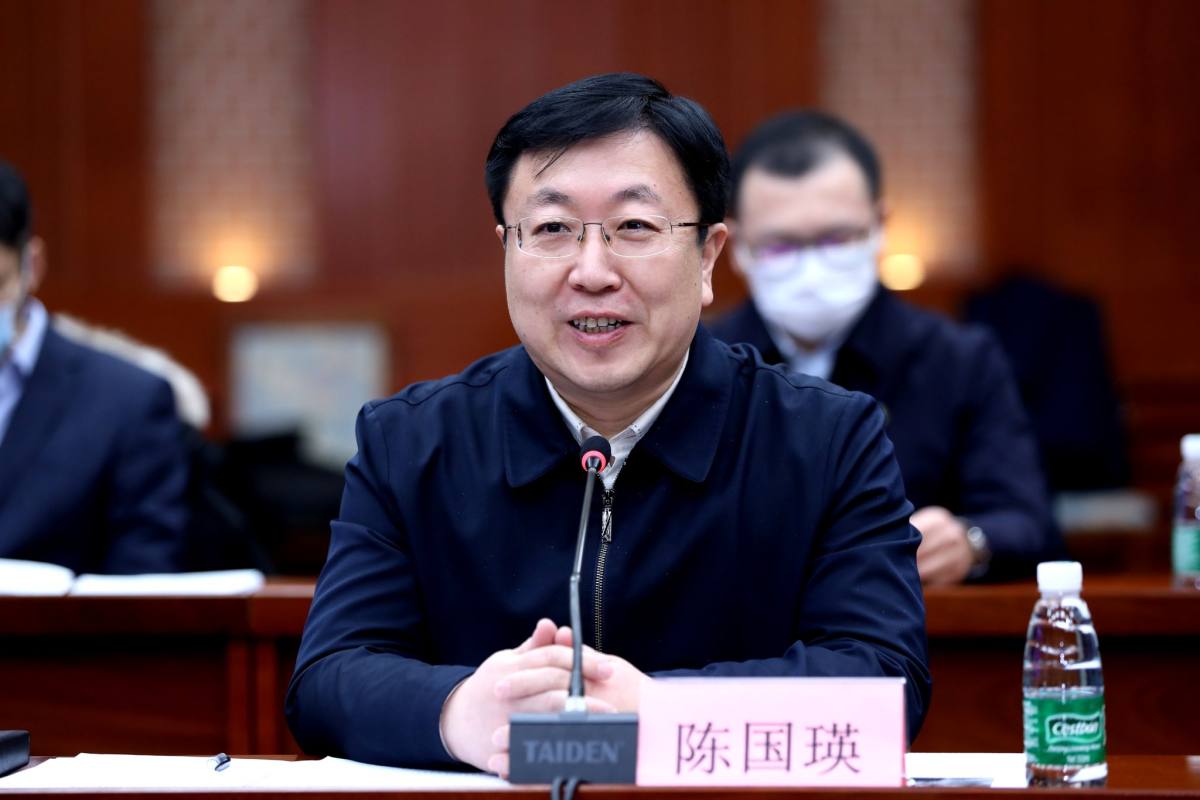 20220225-无码国产
与中国航天科工集团有限公司合作培养研究生签约仪式-无码国产
拍摄-陈国瑛讲话.jpg